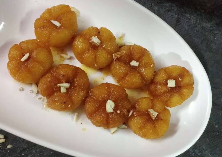 Suji kesari petha