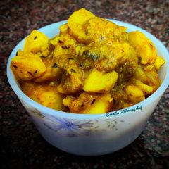 A picture of Potato curry.