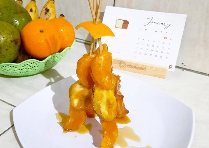 Cara membuat Sate Buah Caramel Cara membuat Sate Buah Caramel