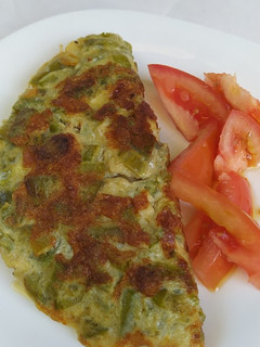 Una foto de Omelette con Pencas de Acelga