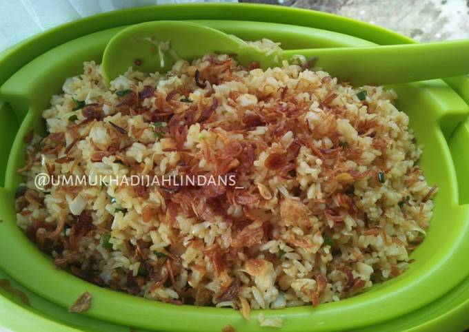Resep gampang bikin Nasi Goreng Saos Tiram  gurih
