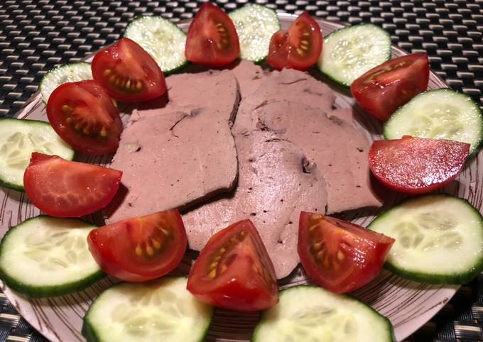 Говядина вареная с чем. Вареная печень говяжья