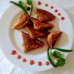 A picture of Mix veg sandwhich.