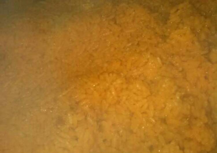 Bagaimana Membuat Nasi kuning/kebuli super simple Anti Gagal