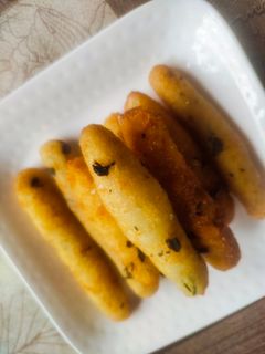 पोटैटो सूजी फिंगर्स (potato suji fingers recipe in Hindi) रेसिपी मुख्य फोटो