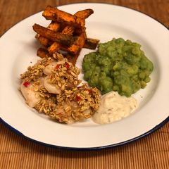 A picture of Cod cheek “fish & chips” w/ wasabi mushy peas 🐟🍟.
