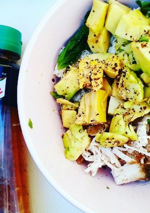 A picture of Chicken salad.