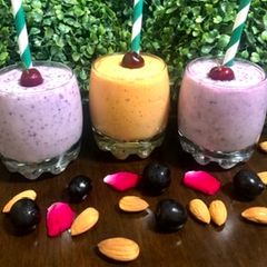 A picture of Indian blackberry smoothie delight.