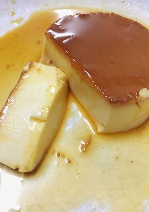 Hình của món Bánh flan kem tươi.