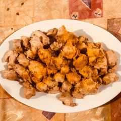 Una foto de Pollo con alioli