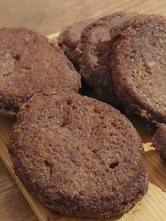 Una foto de Tortitas de Coco, Cacao y nueces sin gluten 💯
