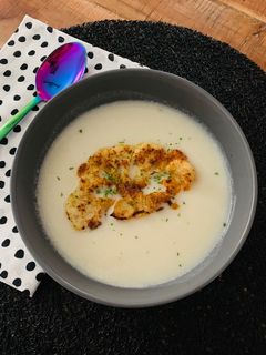 Une photo de ☆Velouté de Chou-fleur au lait de Coco☆
