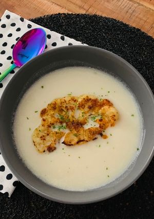 Une photo de ☆Velouté de Chou-fleur au lait de Coco☆