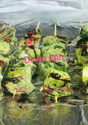 A picture of Hariyali paneer tikka.
