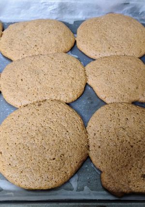A picture of Honey 🍯 Bear 🐻 Cookies 🍪.
