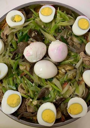 Hình của món Mì Trường Thọ Xào Hải Sản.