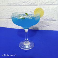 A picture of Electric Lemonade.