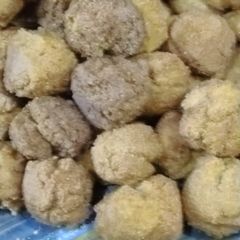 A picture of Meetha bada.