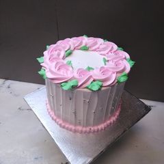 A picture of 8 inch tall chocolate brownie cake.