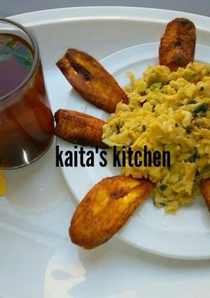A picture of Scramble egg with plantain and tea.