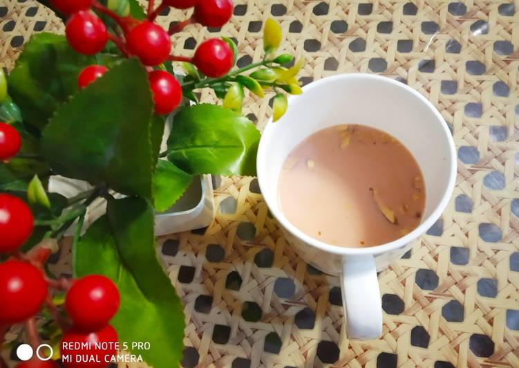 How to Make Super Quick Homemade Kashmiri Chai Pink Tea