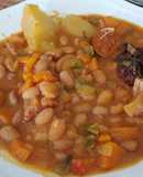 Alubias pintas con compango rico rico de la Brigada Espartana