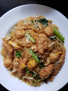 Foto resep Bihun Goreng Aneka Baso