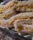 Sándwich de choclo y jamón