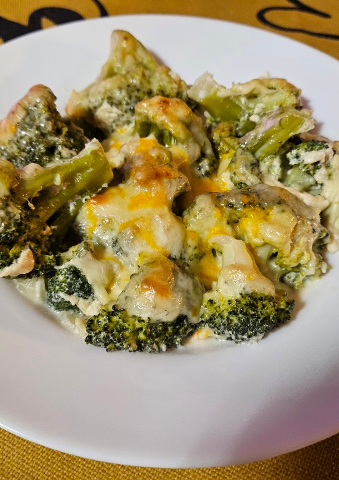 Una foto de Brócoli gratinado