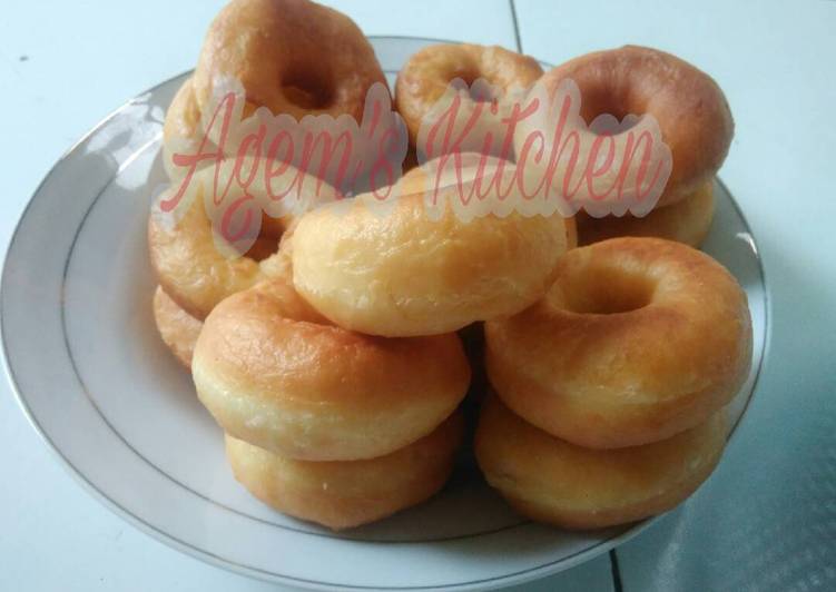 Donat White Ring Empuk