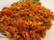 Una foto de quinoa con huevo