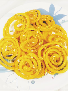 A picture of Jalebi.
