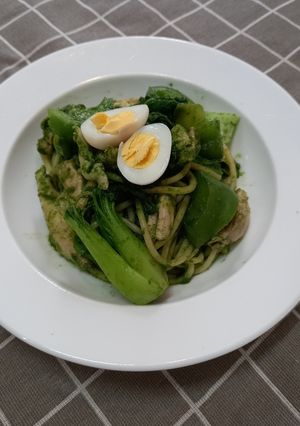 Hình của món Spaghetti sốt cải bó xôi.