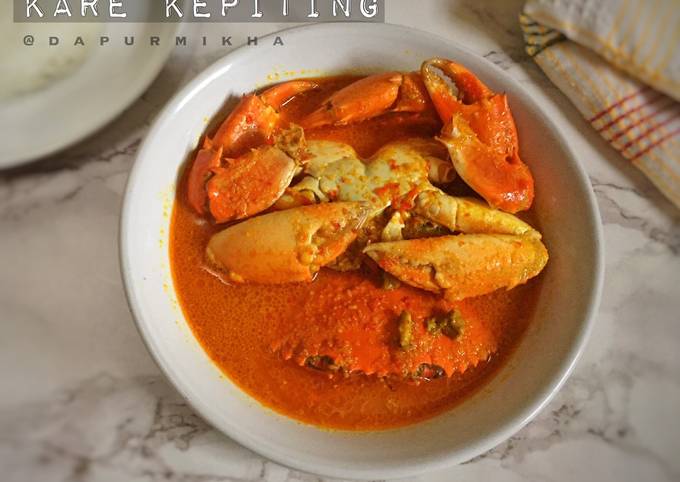 Bagaimana Menyiapkan Kare Kepiting, Menggugah Selera
