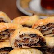 A picture of Kleicha (date cookies) (Iraq).