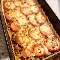 A picture of Taco-pie! With low fat pastry.