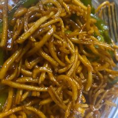Chinese bhel A picture of Chinese bhel.