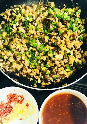 Hình của món Bánh tráng lụi.
