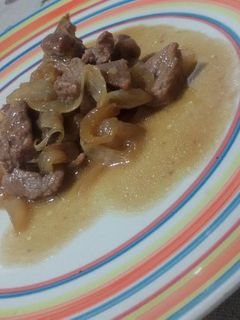 Una foto de Ternera con cebolla estilo chino con thermomix