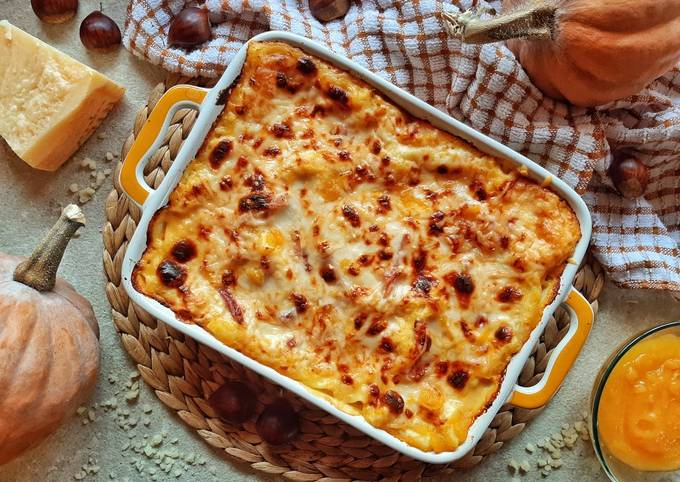 Lasagne zucca, speck e scaglie