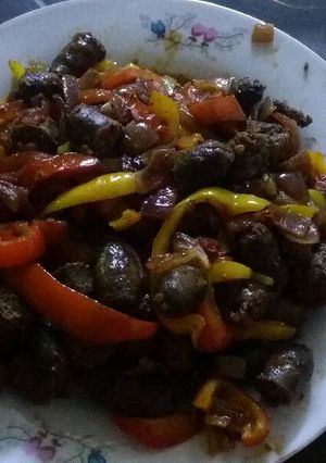 صورة لوصفة سجق بالفلفل الالوان