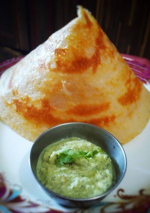 A picture of Masoor dal or Red lentil dosa.