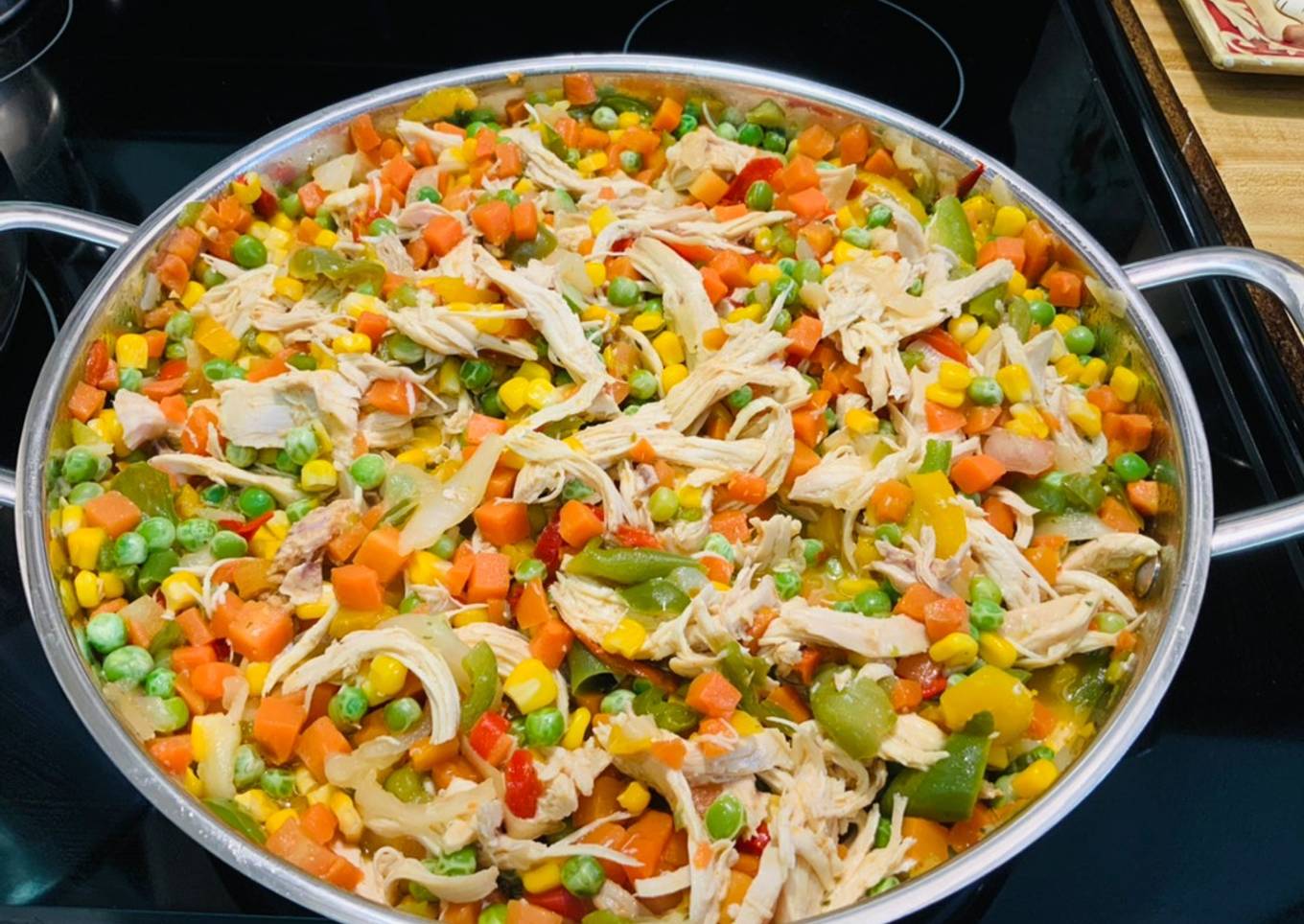 Guisado De Pollo Con Vegetales (Para Tamales)