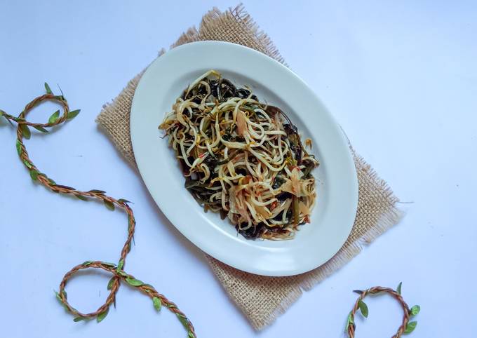 Panduan Masakan Resep Tumis Kangkung-Toge (sambel sisa)