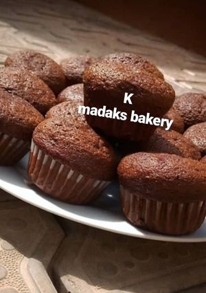 A picture of Dark forest cupcakes.