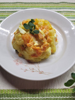 Una foto de Ensalada tipo alemana de papas y zanahorias