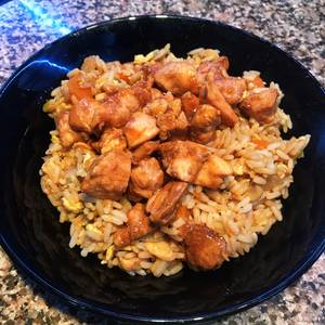 Pollo teriyaki con arroz chino