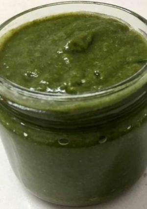 A picture of Green Chutney.
