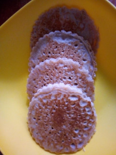 A picture of Rice flour cinnamon pancakes.