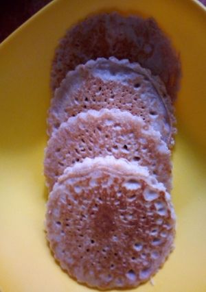 A picture of Rice flour cinnamon pancakes.